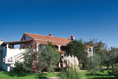 Image de Appartement confortable Ă Liznjan avec.