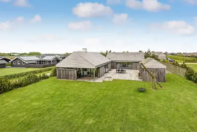 Image de Belle maison à Haderslev avec sauna