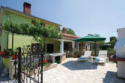 Image de Belle maison de 2 chambres à Belavici