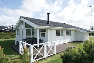 Image de Belle maison à Hadsund avec sauna