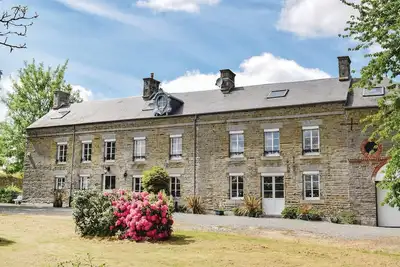 Image de Belle maison à Vassy avec WiFi