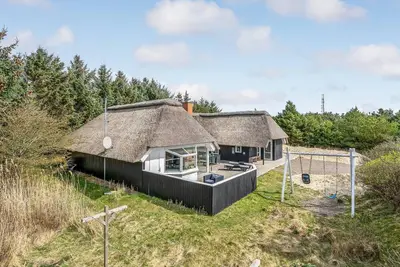 Image de Belle maison à Blåvand avec sauna