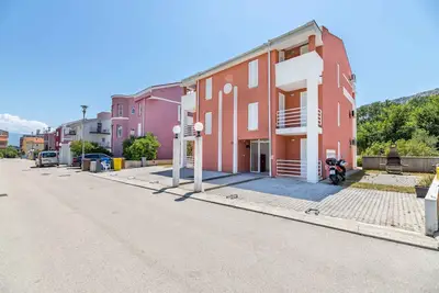 Image de Appartement de vacances avec balcon à 300 m de la plage