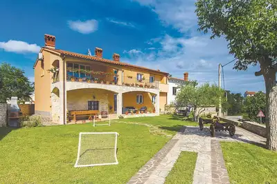 Image de Bel appartement de 2 chambres à.