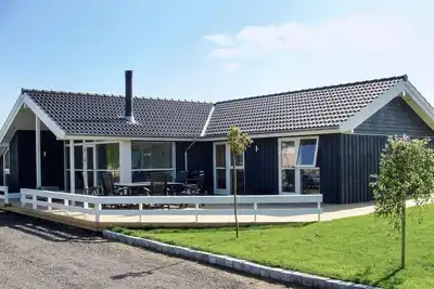 Image de Magnifique maison Ă Otterup avec sauna