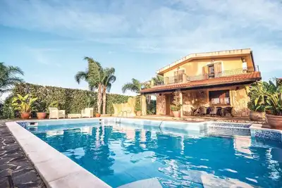 Image de Superbe maison à Altavilla Milicia (Pa)