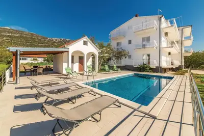 Image de Superbe appartement à Kastel Luksic