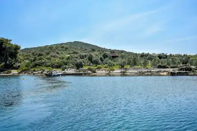 Image de Maison Soline (14571-K1) - Tkon - île de Pasman