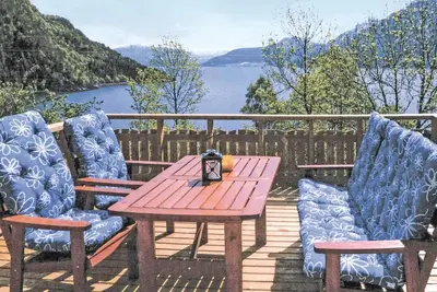Image de Maison confortable à Nordfjordeid avec.