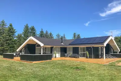 Image de Superbe maison à Jerup avec sauna