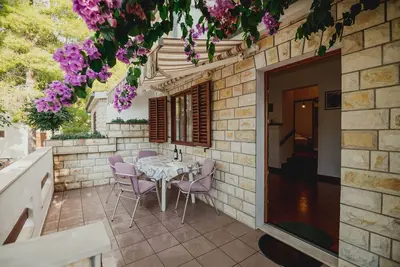 Image de Appartements Antun (33181-A1) - Ivan Dolac - île de Hvar