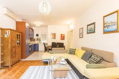 Image de Bel appartement à Makarska avec WiFi