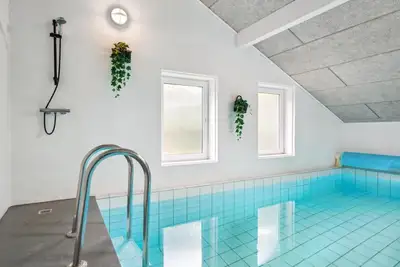 Image de Maison confortable de 4 chambres à.