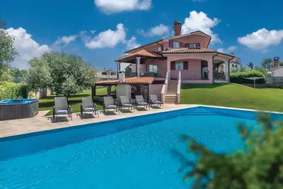 Image de Superbe maison à Nova Vas