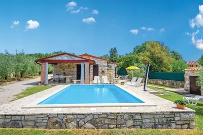 Image de Superbe maison de 2 chambres à Rovinj