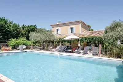 Image de Maison acceptant les animaux à.