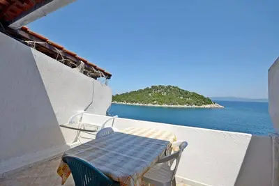 Image de Appartements et Chambres Barbara (53781-A2) - Zaklopatica - île de Lastovo