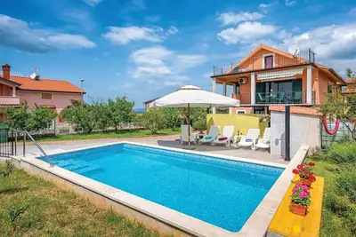 Image de Superbe appartement à Kastel avec WiFi