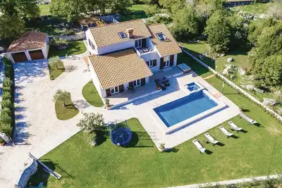 Image de Superbe maison Ă Topolo avec sauna