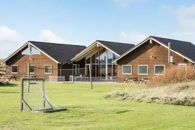 Image de Superbe maison à Harboøre avec sauna