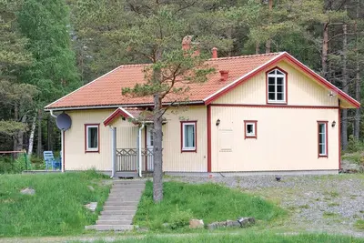 Image de Belle maison de 3 chambres Ă Hedekas