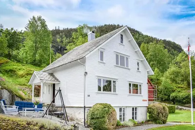 Image de Superbe maison à Hebnes avec WiFi