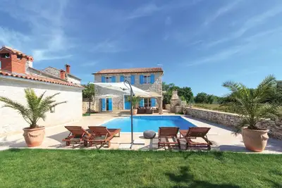 Image de Superbe maison à Hrboki