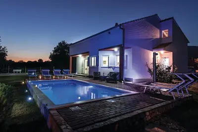 Image de Superbe maison à Kastel Novi