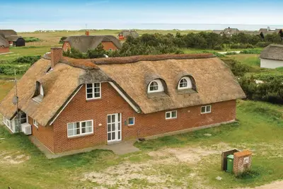 Image de Superbe maison à Blåvand avec WiFi