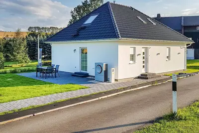 Image de Belle maison à Aue-Bad Schlema avec.