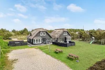 Image de Superbe maison à Blåvand avec WiFi