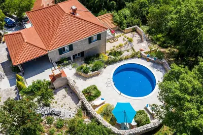 Image de Superbe maison de 4 chambres Ă Gromaca