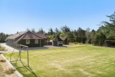 Image de Belle maison à Ringkøbing avec sauna