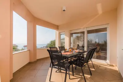 Image de Appartement de vacances avec terrasse et climatisation