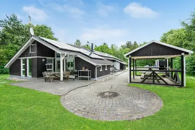 Image de Superbe maison à Oksbøl avec Wi-Fi