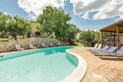 Appartement confortable à Giano.