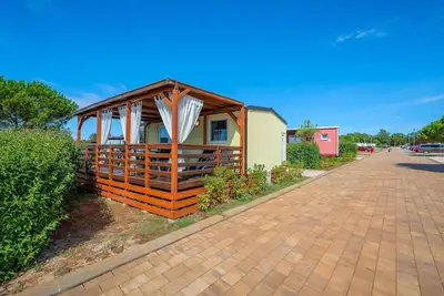 Image de Maison mobile avec climatisation et terrasse