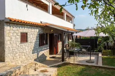 Image de Magnifique appartement à Omisalj avec.
