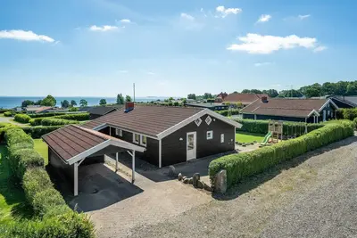 Image de Superbe maison à Sjølund avec sauna