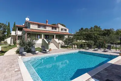 Image de Superbe appartement à Kanfanar avec.