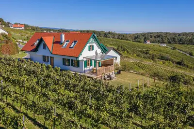 Image de Superbe maison à Eisenberg avec cuisine