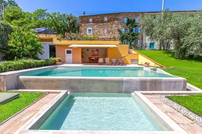 Image de Belle maison de 2 chambres à Smarje