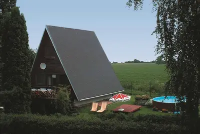 Image de Maison de vacances avec piscine extérieure et tennis de table à l'étang de pêche Katlov