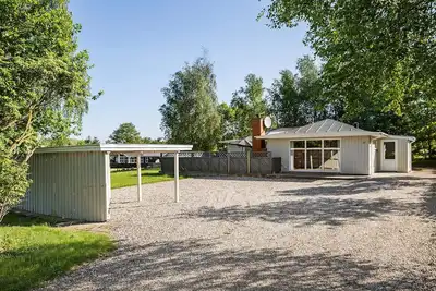 Image de Superbe maison à Farsø avec WiFi