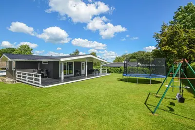 Image de Maison confortable de 3 chambres à.