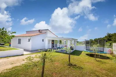 Image de Belle maison à Fazana avec WiFi