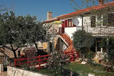 Image de Belle maison avec 1 chambre à Hrboki