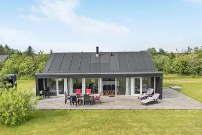 Image de Belle maison à Brovst avec sauna