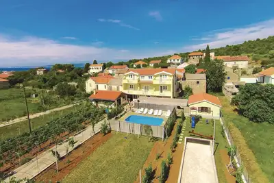 Image de Superbe maison de 5 chambres à Banj