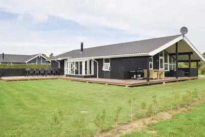 Image de Superbe maison à Juelsminde avec.